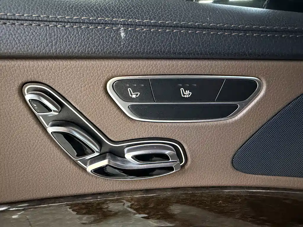 Mercedes-Benz S-Class — миниатюра 13