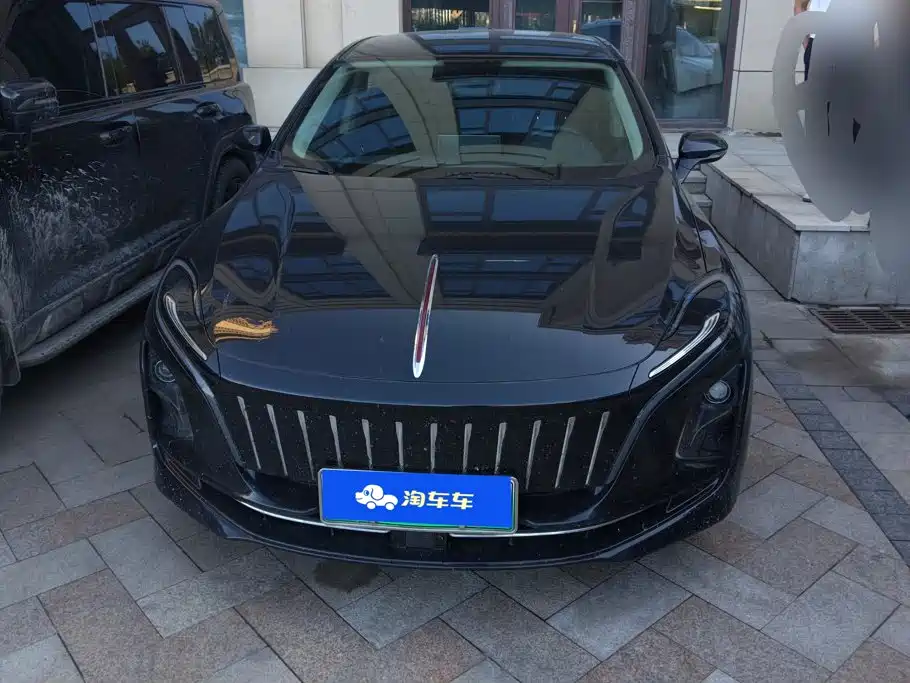 Hongqi Hongqi E-QM5 — миниатюра 2