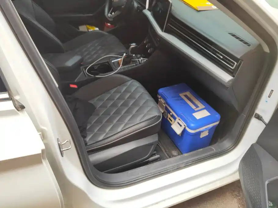 Volkswagen Sagitar — миниатюра 8
