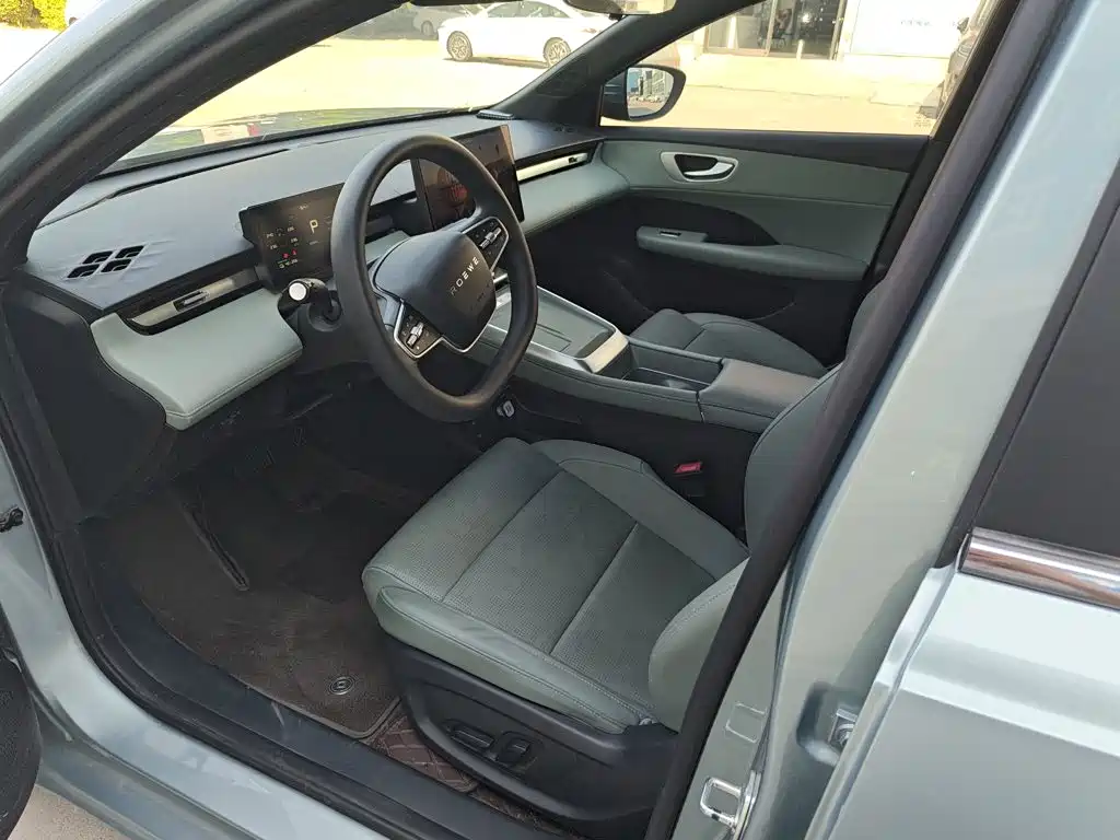 Roewe Young Wai D6 — миниатюра 15