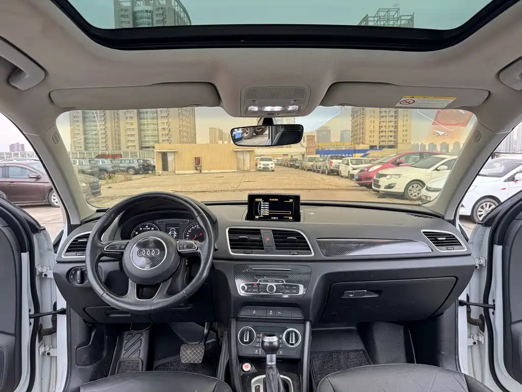 Audi Q3 — миниатюра 5