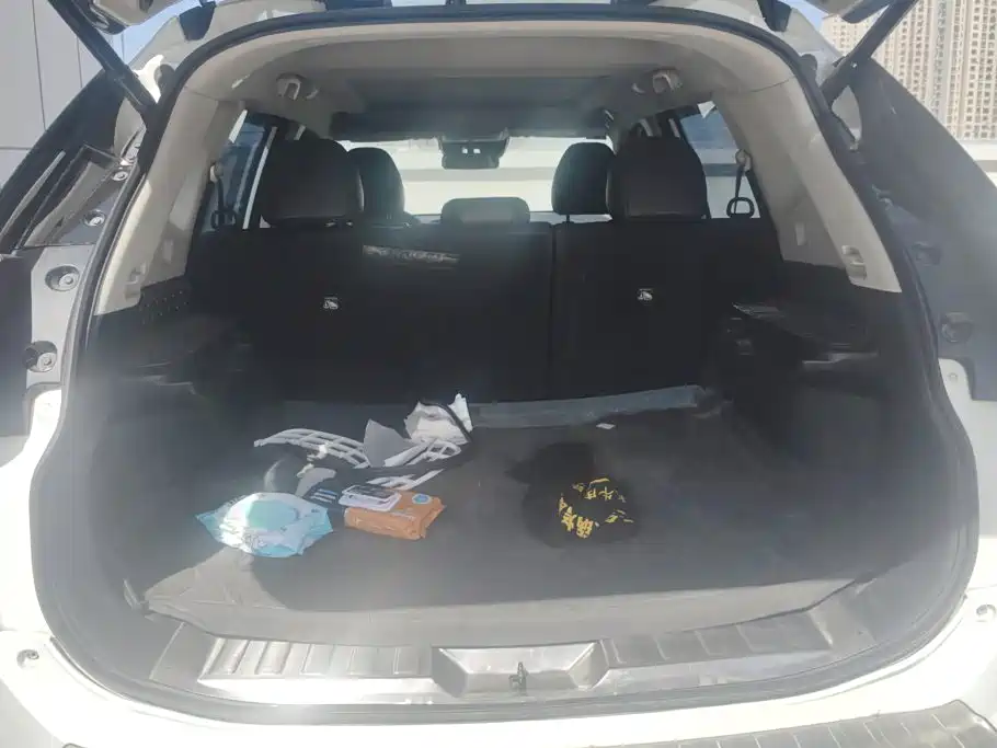Nissan X-Trail — миниатюра 4