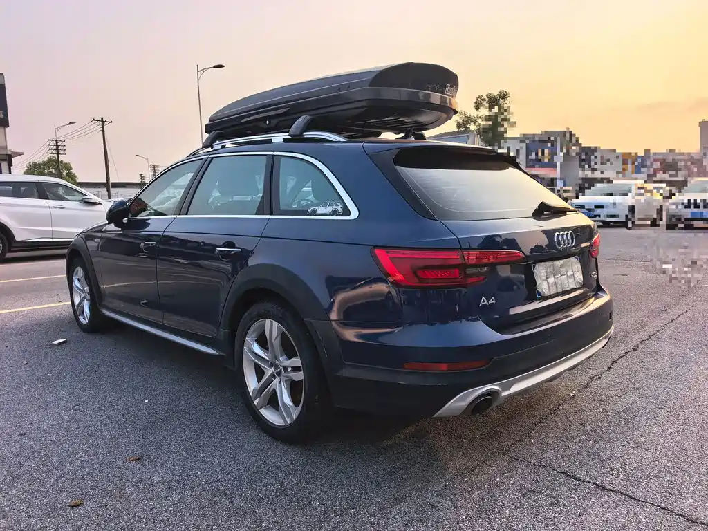 Audi A4 (Import) — миниатюра 11