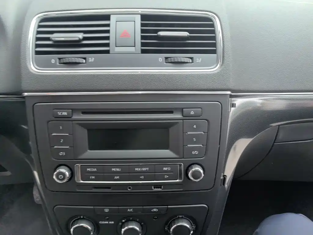 Skoda Yeti — миниатюра 13