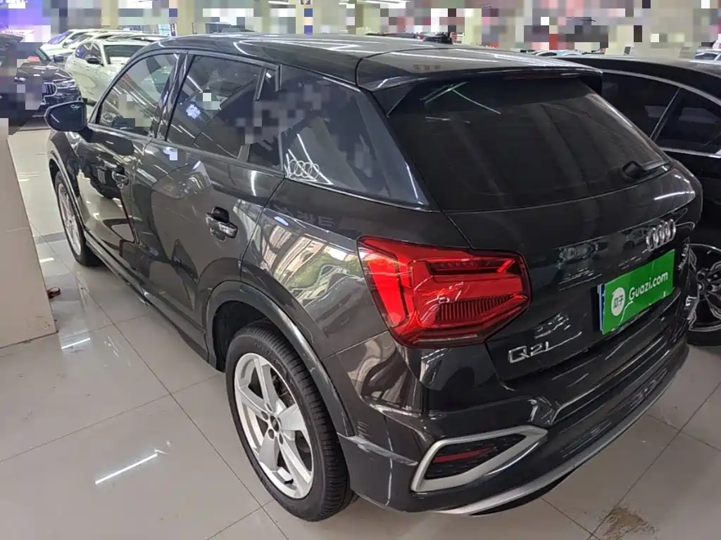 Audi Q2L — миниатюра 5