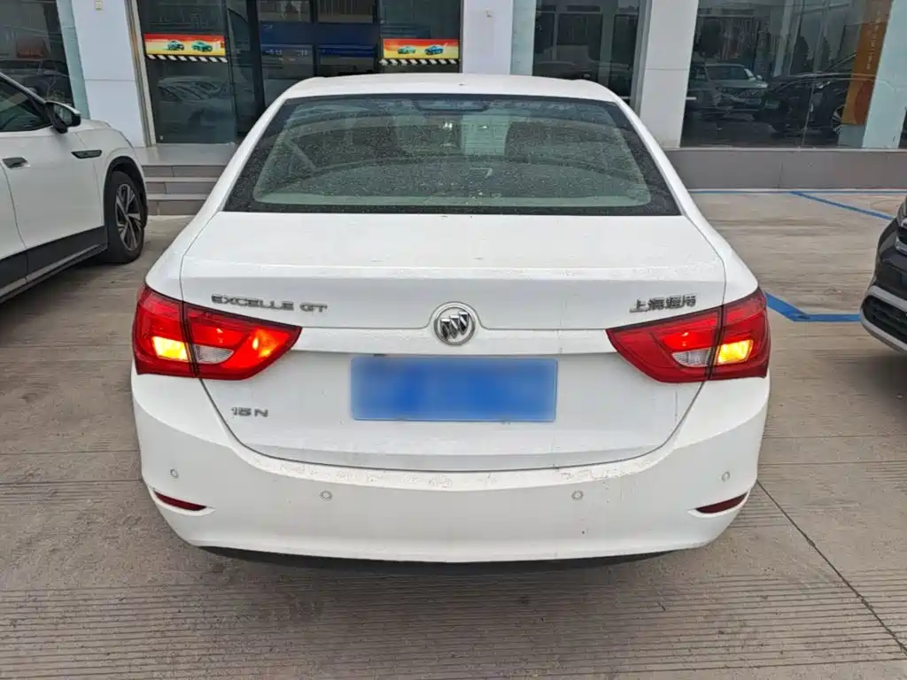 Buick Excelle — миниатюра 6