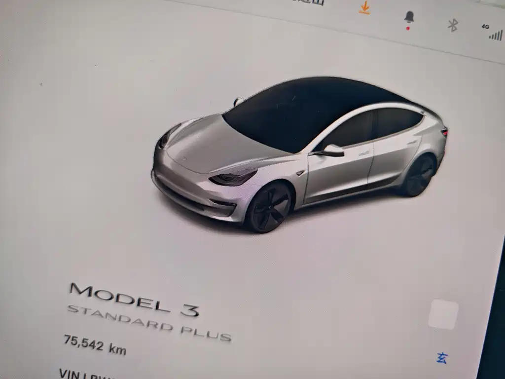 Tesla Model 3 — миниатюра 10