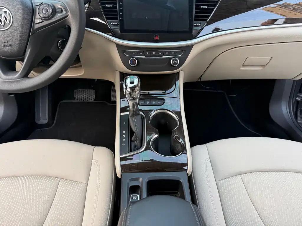 Buick Verano — миниатюра 13