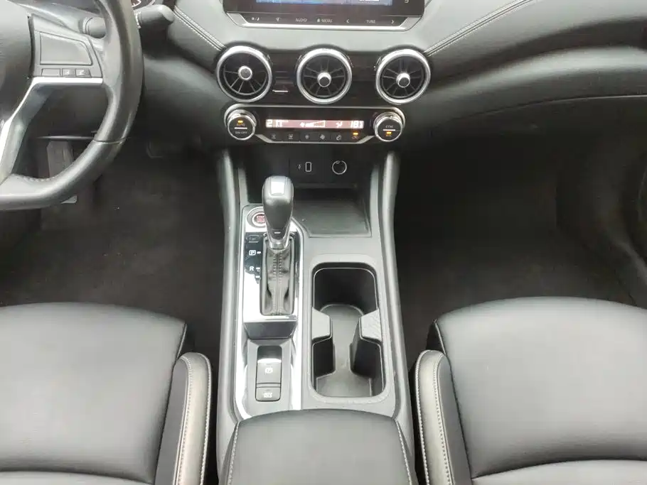 Nissan Sylphy — миниатюра 16