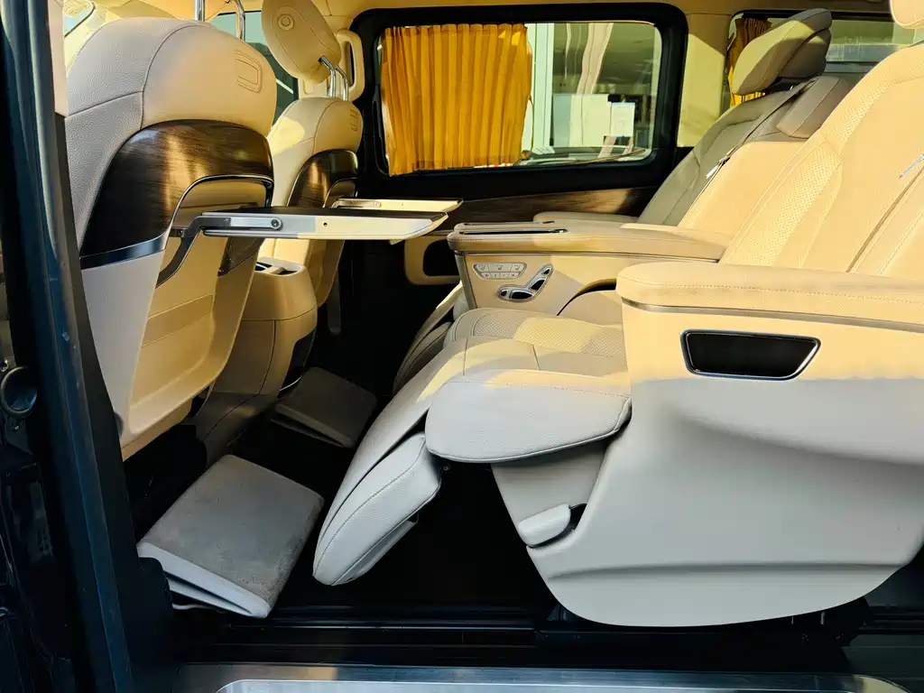 MERCEDES-BENZ V CLASS