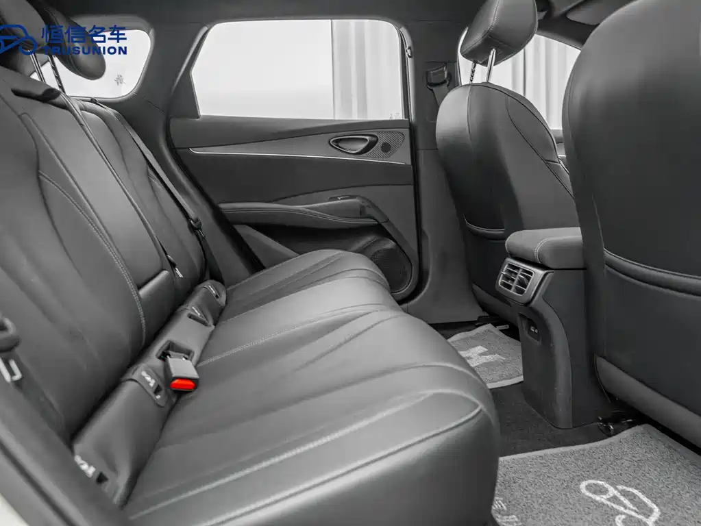 BYD SEAL 06 DM I TRAVEL EDITION