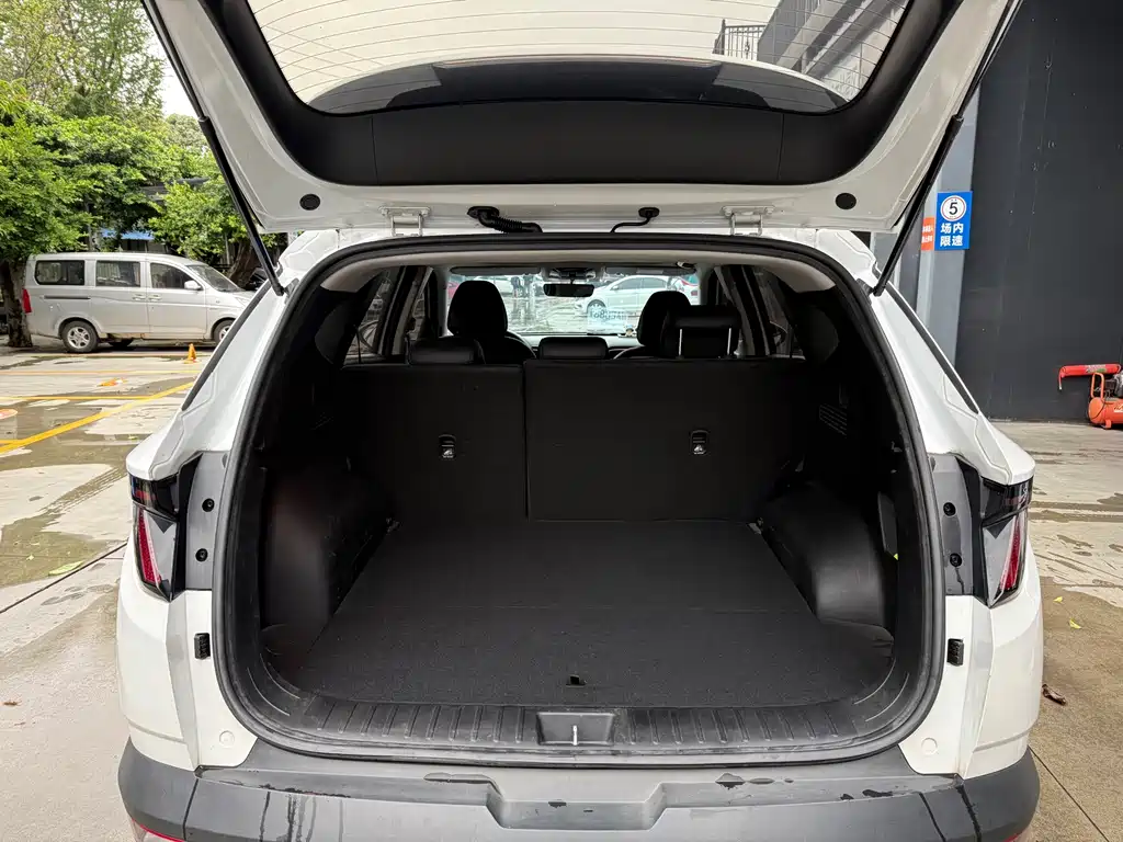 Hyundai Tucson — миниатюра 11