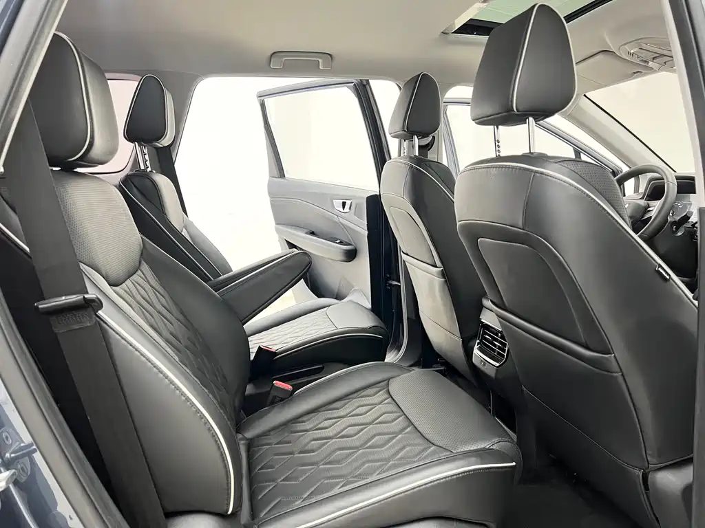 WULING WULING JIACHEN