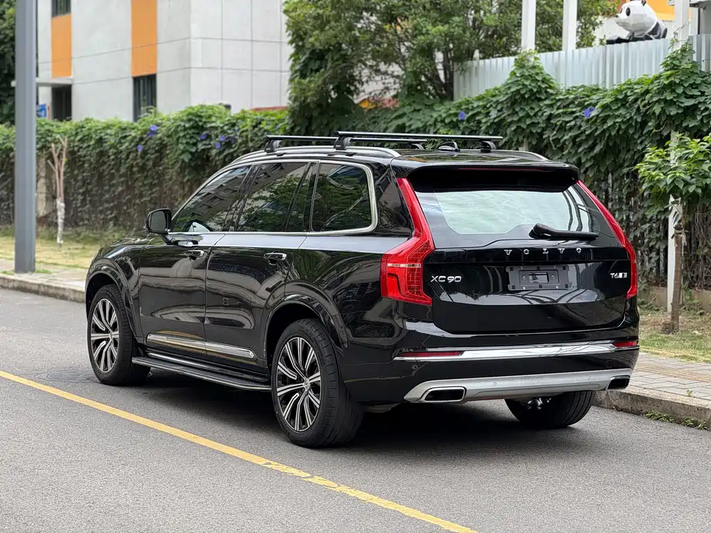 Volvo XC90 2020 T6 Sport 7 мест