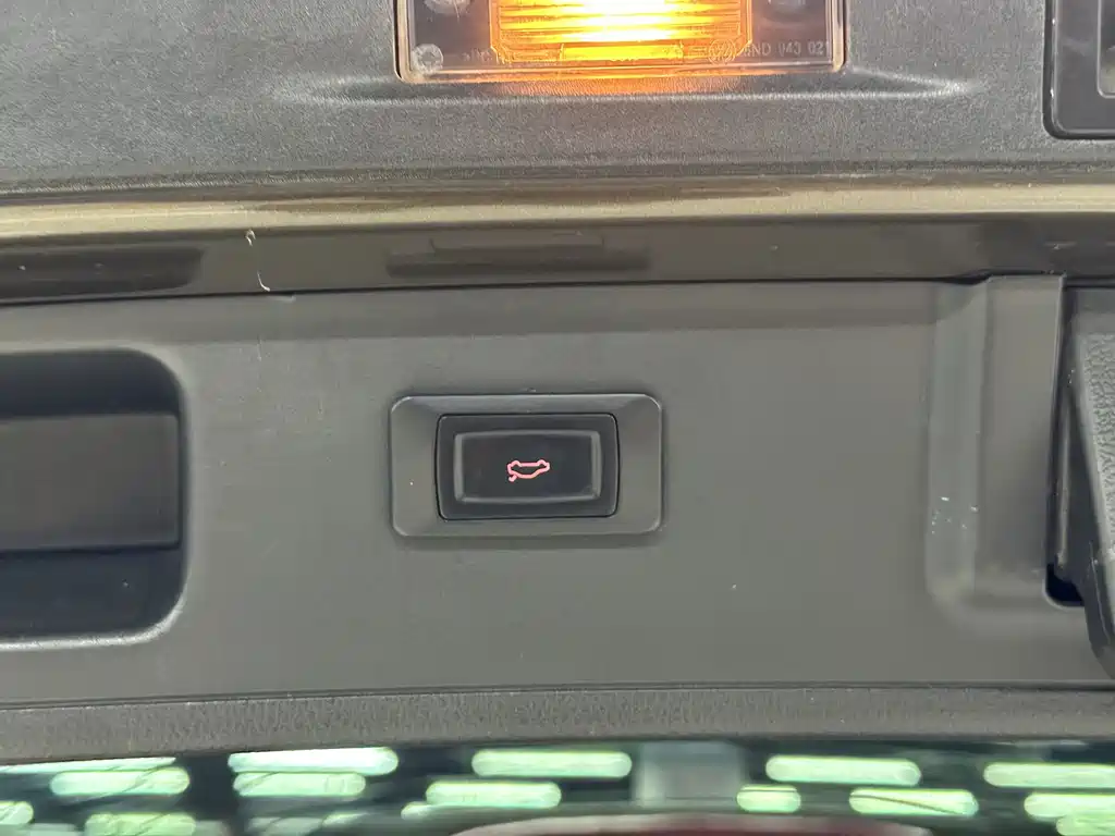 Volkswagen Tiguan — миниатюра 16