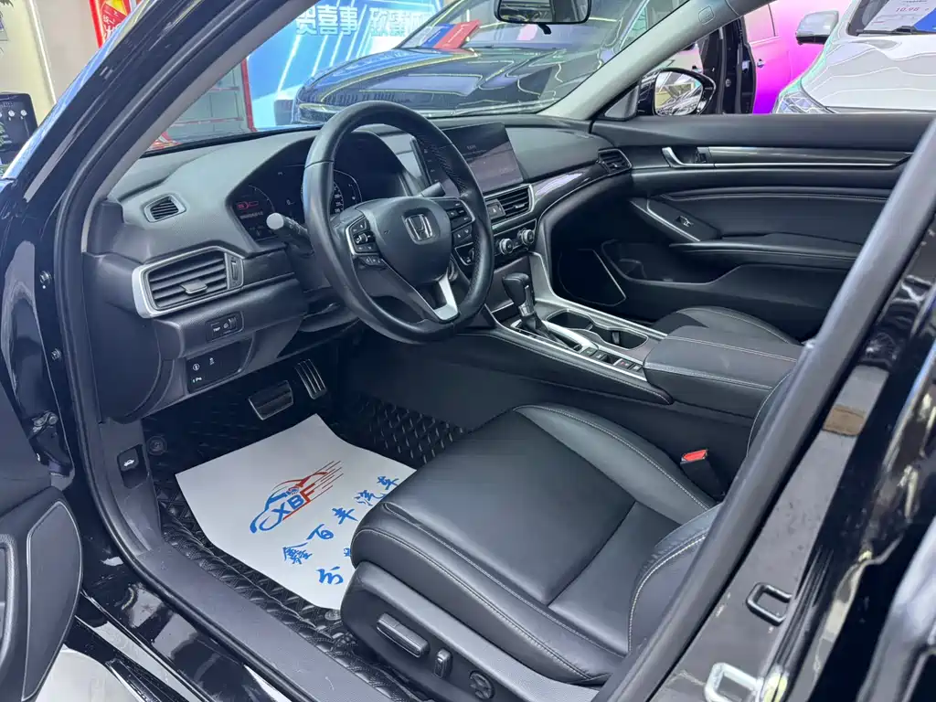 Honda Accord 2022 260TURBO Luxury