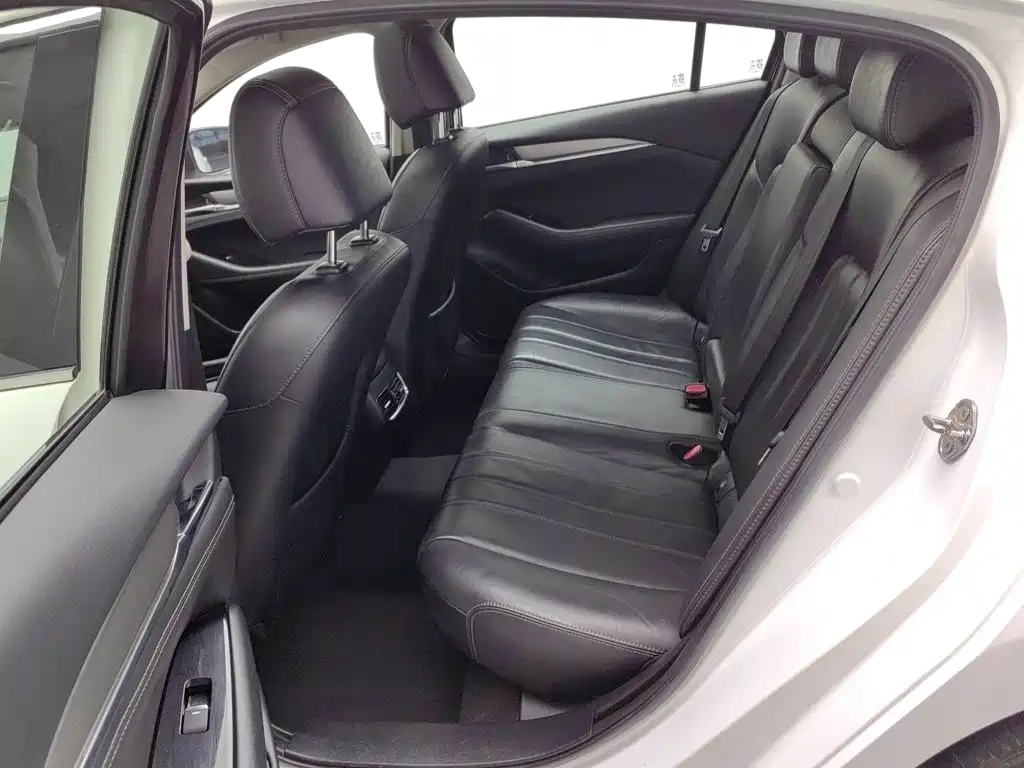 Mazda Atenza — миниатюра 15