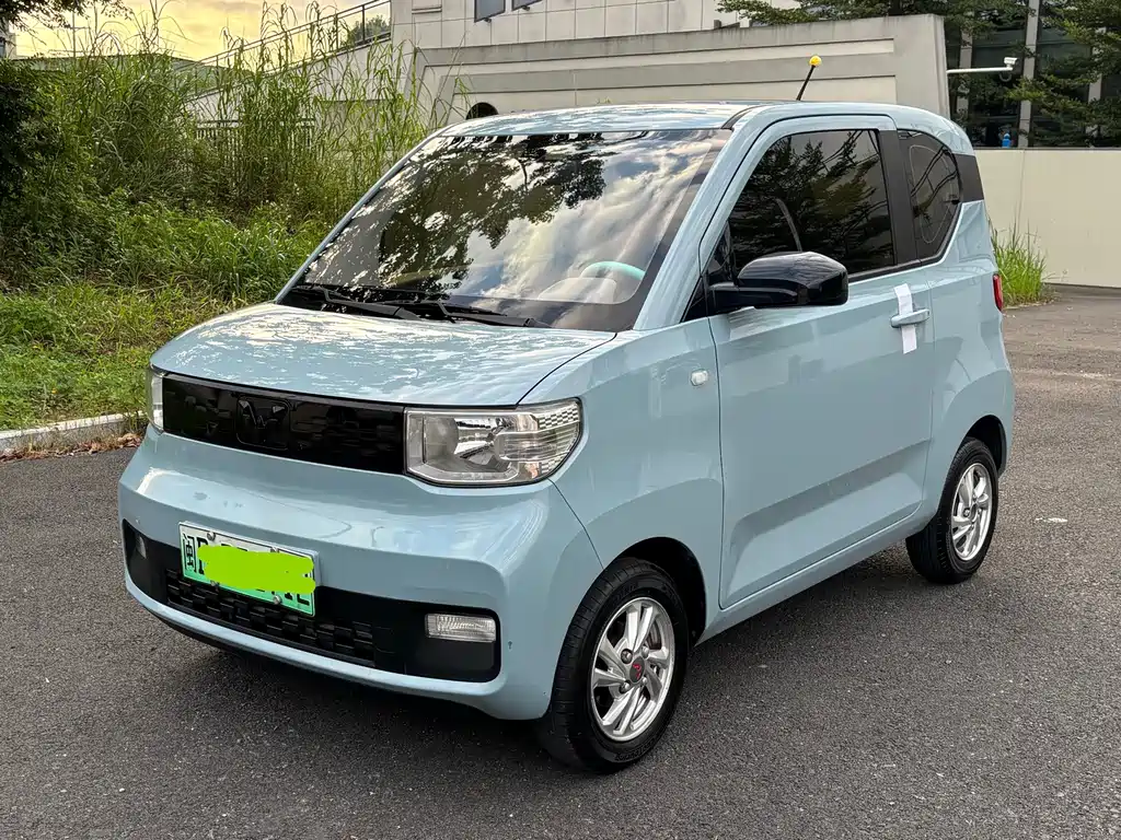 Wuling MINIEV