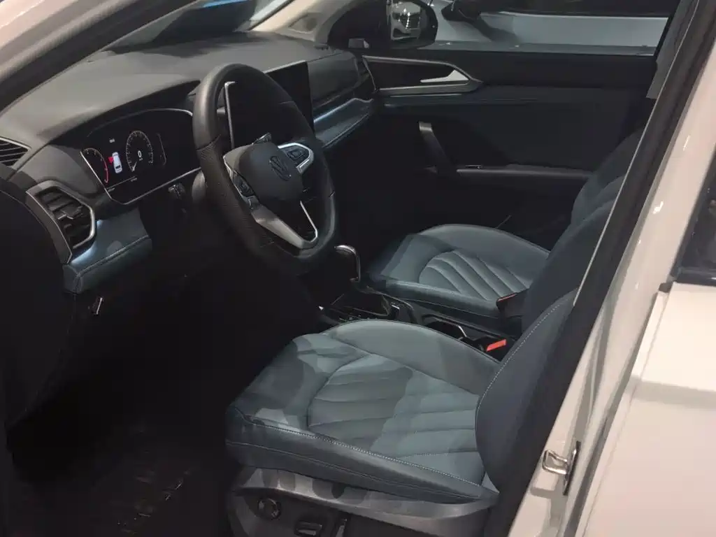 Volkswagen Tharu — миниатюра 5