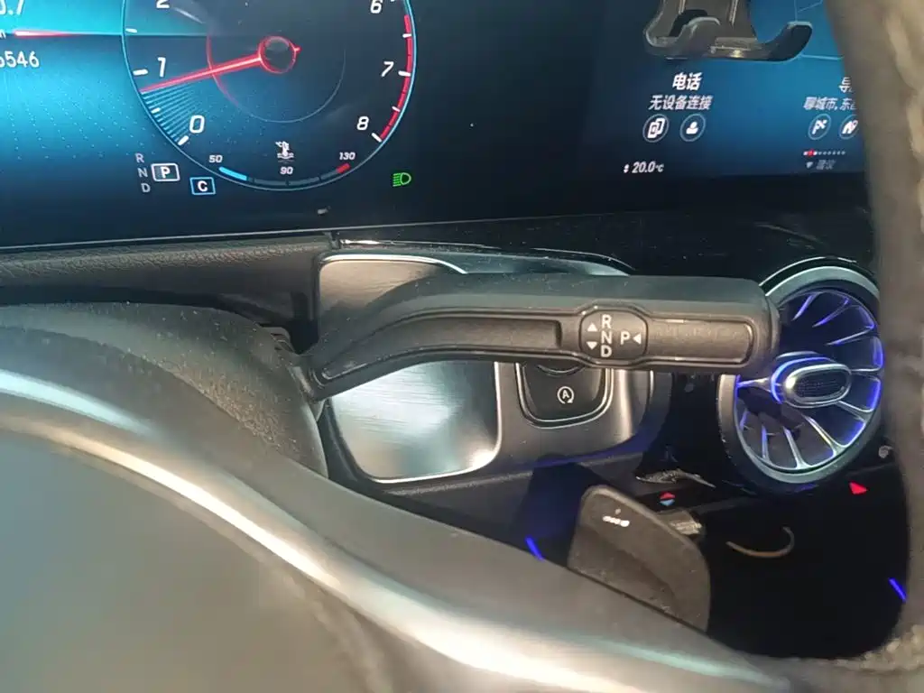 Mercedes-Benz GLB — миниатюра 14