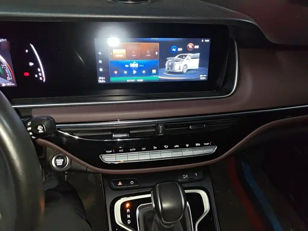 GAC Motor Trumpchi M6 — миниатюра 6
