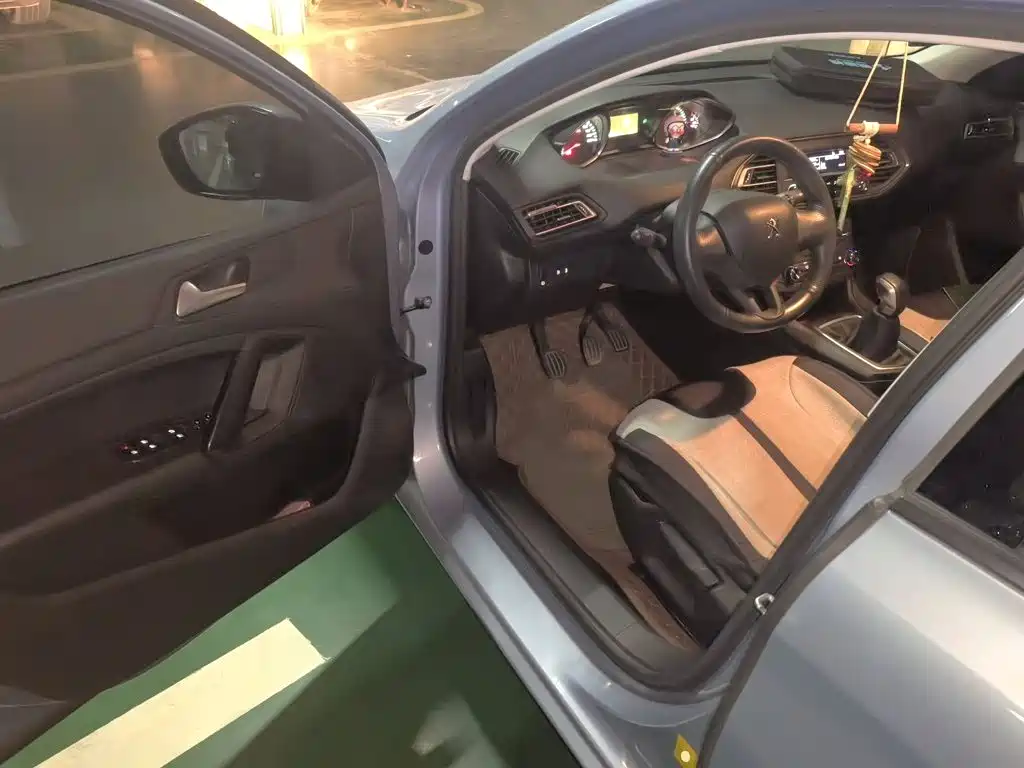 Peugeot 308S — миниатюра 12