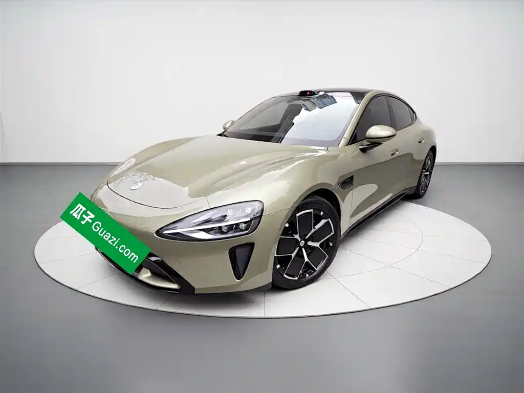 Xiaomi SU7 2024