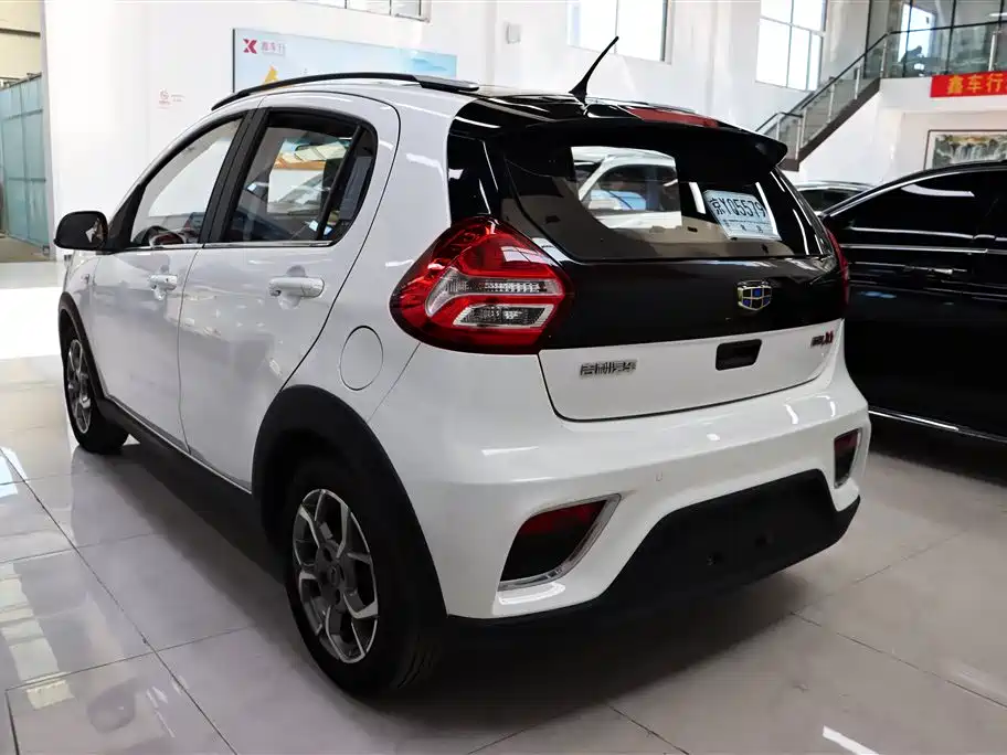 GEELY AUTOMOBILE VISION X1