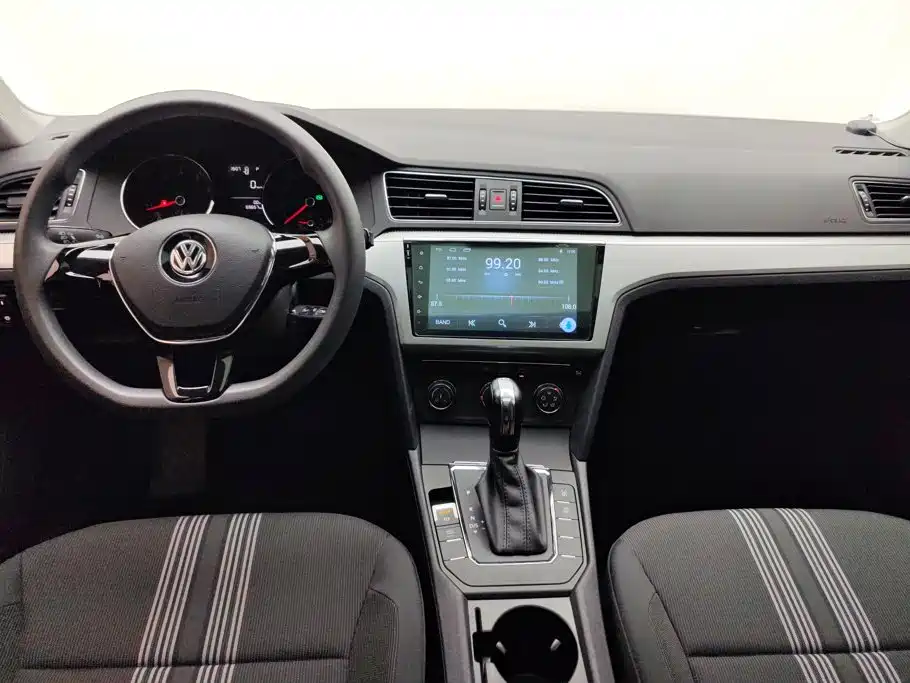 Volkswagen Lamando — миниатюра 12