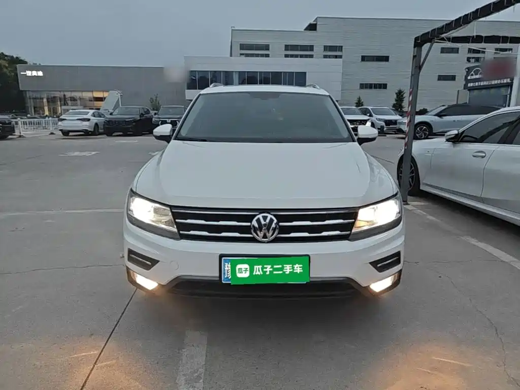 Volkswagen Tiguan L — миниатюра 3