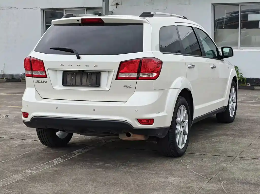 Dodge Journey — миниатюра 5