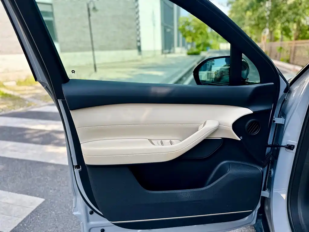 NIO ES6 — миниатюра 19