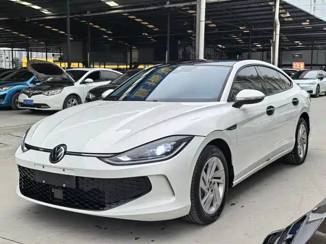 VOLKSWAGEN LINGDU 2023
