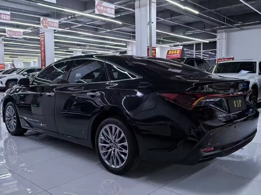 Toyota Avalon — миниатюра 9