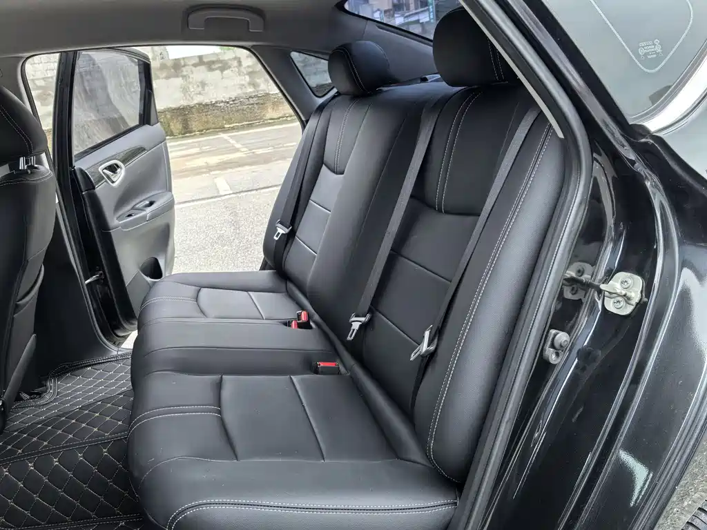 Nissan Sylphy · — фотографии объявления, Фото 19