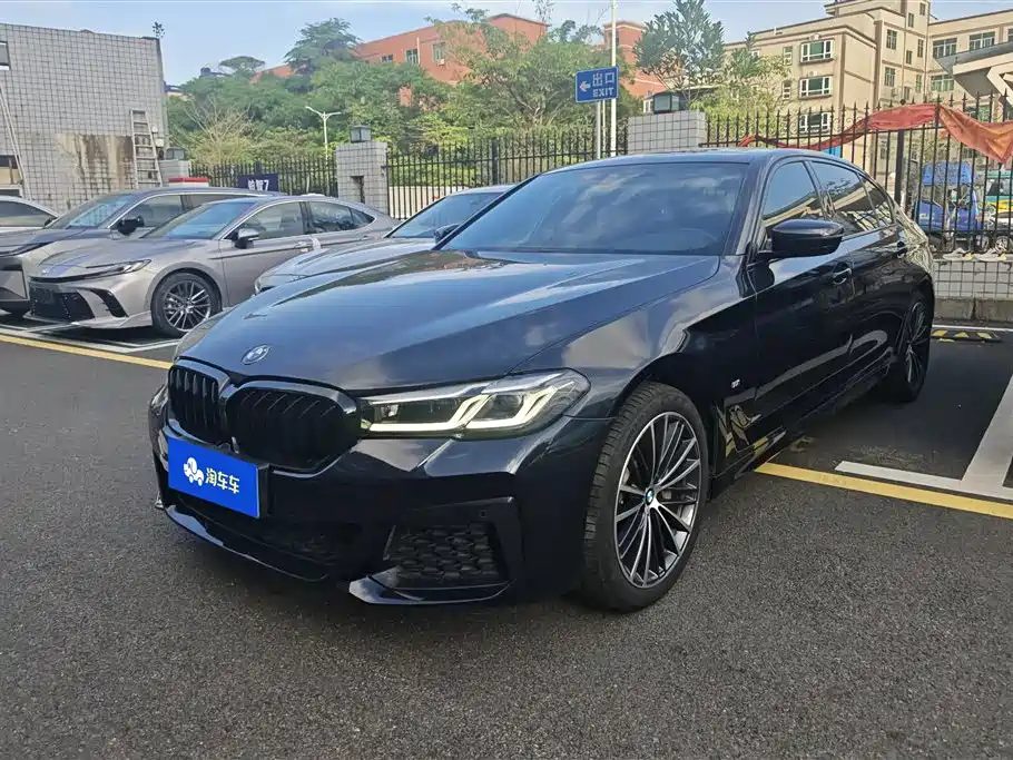 Купить BMW 5 Series