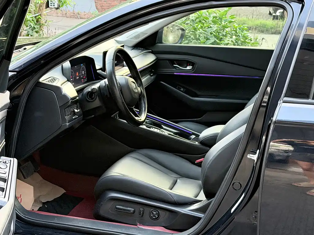Honda Accord New Energy — миниатюра 7