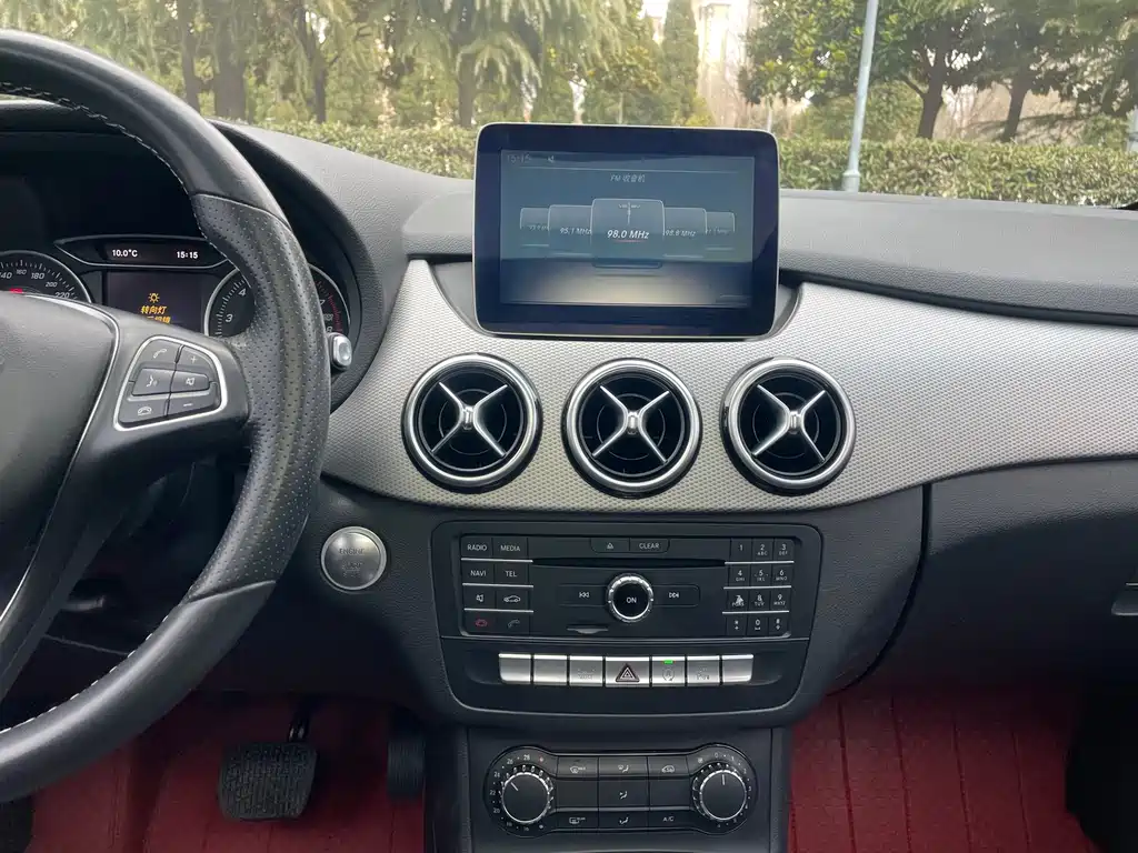 MERCEDES-BENZ B CLASS