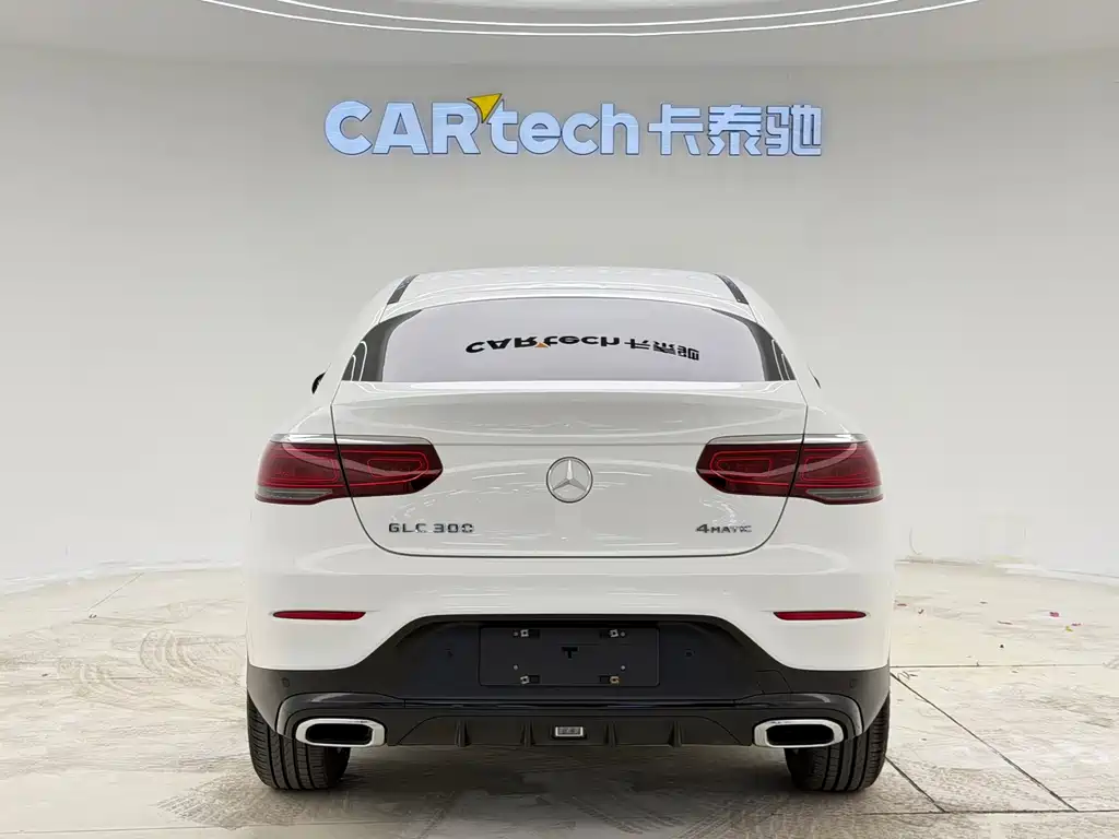Mercedes-Benz GLC 2020 GLC 300 4MATIC SUV