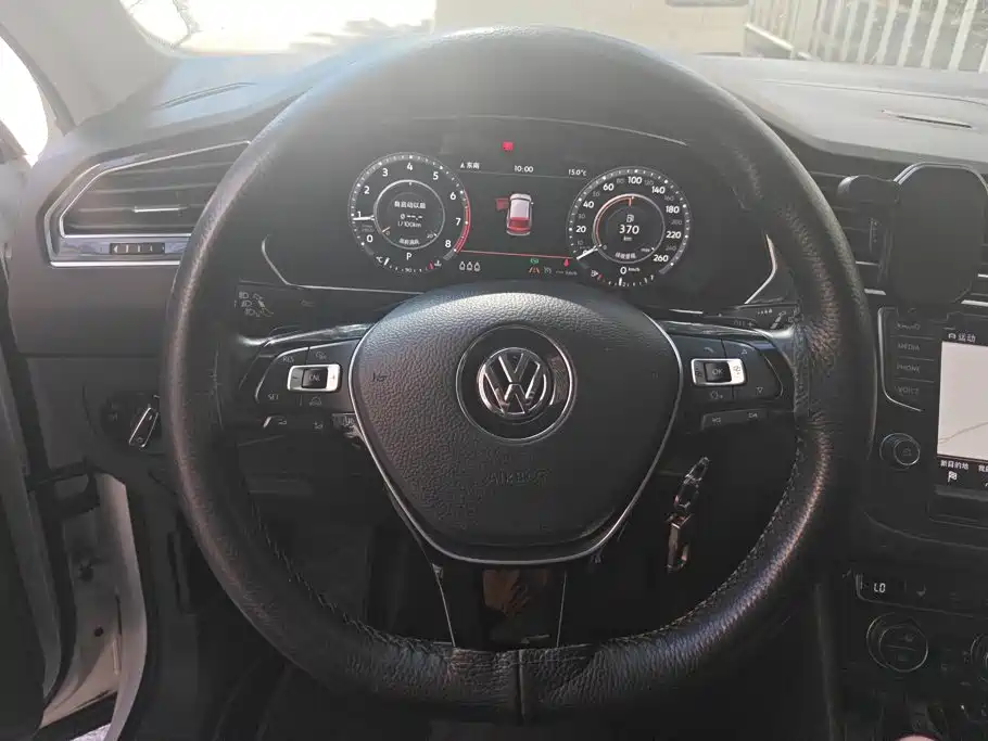 Volkswagen Tiguan — миниатюра 15