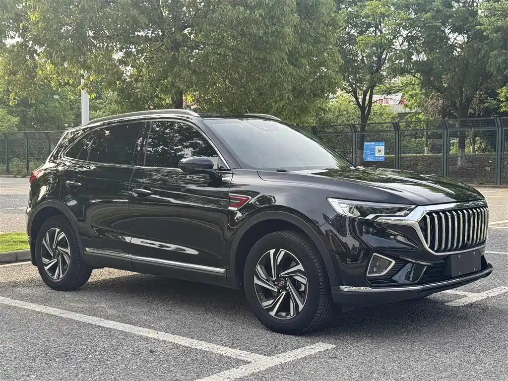 Hongqi HS5 2022 2.0T