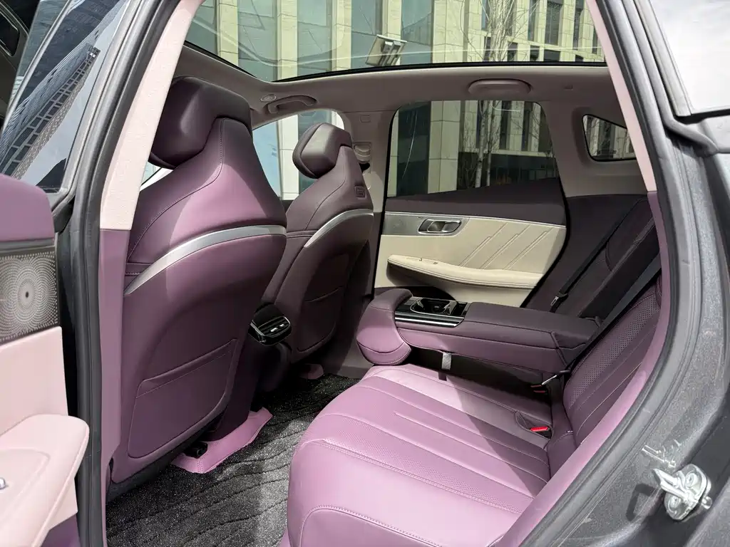 Changan Deepal DARK BLUE S07