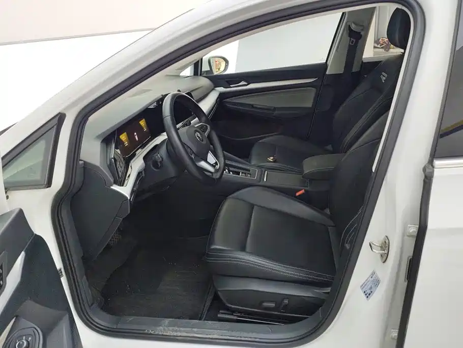 Volkswagen Golf — миниатюра 9