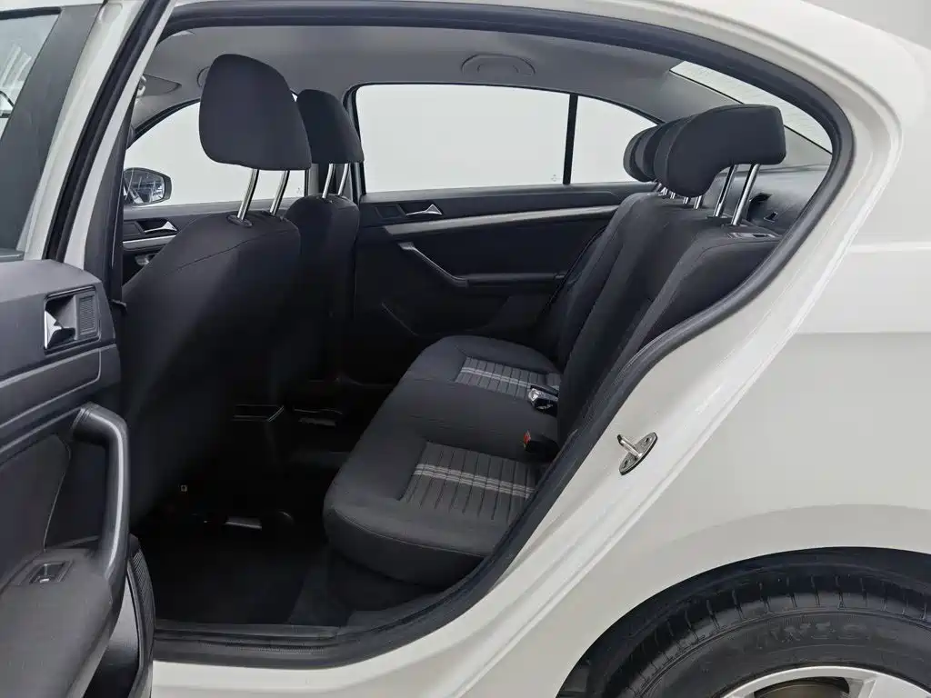 Volkswagen Lavida — миниатюра 15