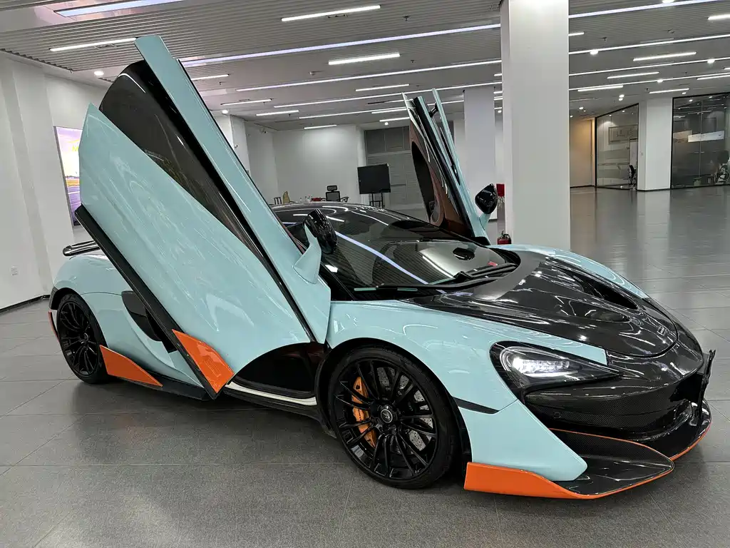 McLaren 570 2015 570S 3.8T Coupe