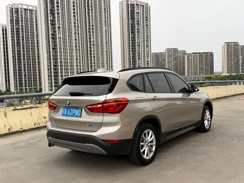 BMW X1 — миниатюра 17
