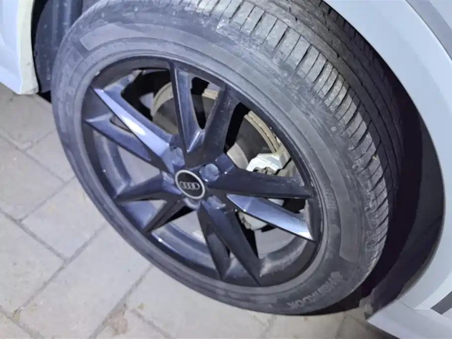 Audi Q2L 2022 35 TFSI