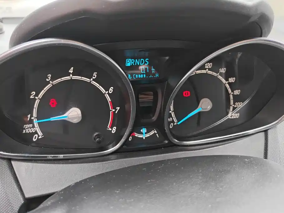 Ford Fiesta — миниатюра 14