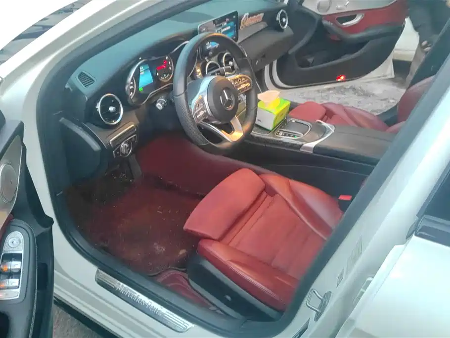 MERCEDES-BENZ C CLASS