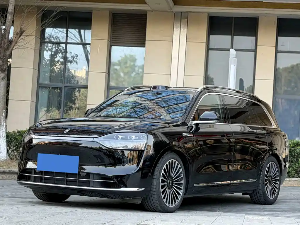 AITO ASK THE WORLD M9